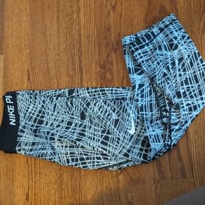 Nike pro leggings